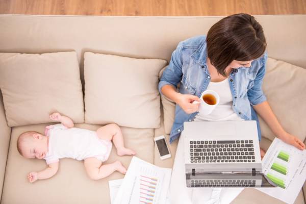 8 Great Jobs Busy Parents Can Do From Home