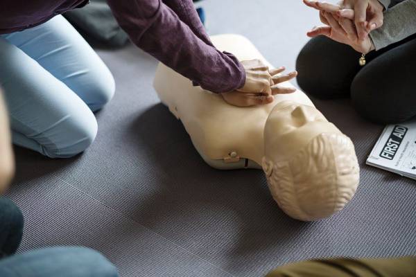 How Employees Can Benefit From First Aid Training